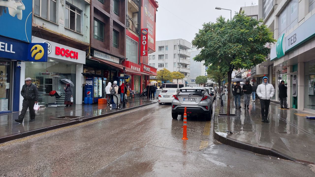Kırıkkale'de  Yağmur'lu bir Cumartesi