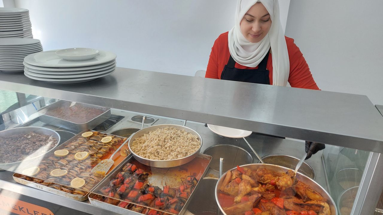 Kırıkkale'de ucuz lokantaya yoğun ilgi