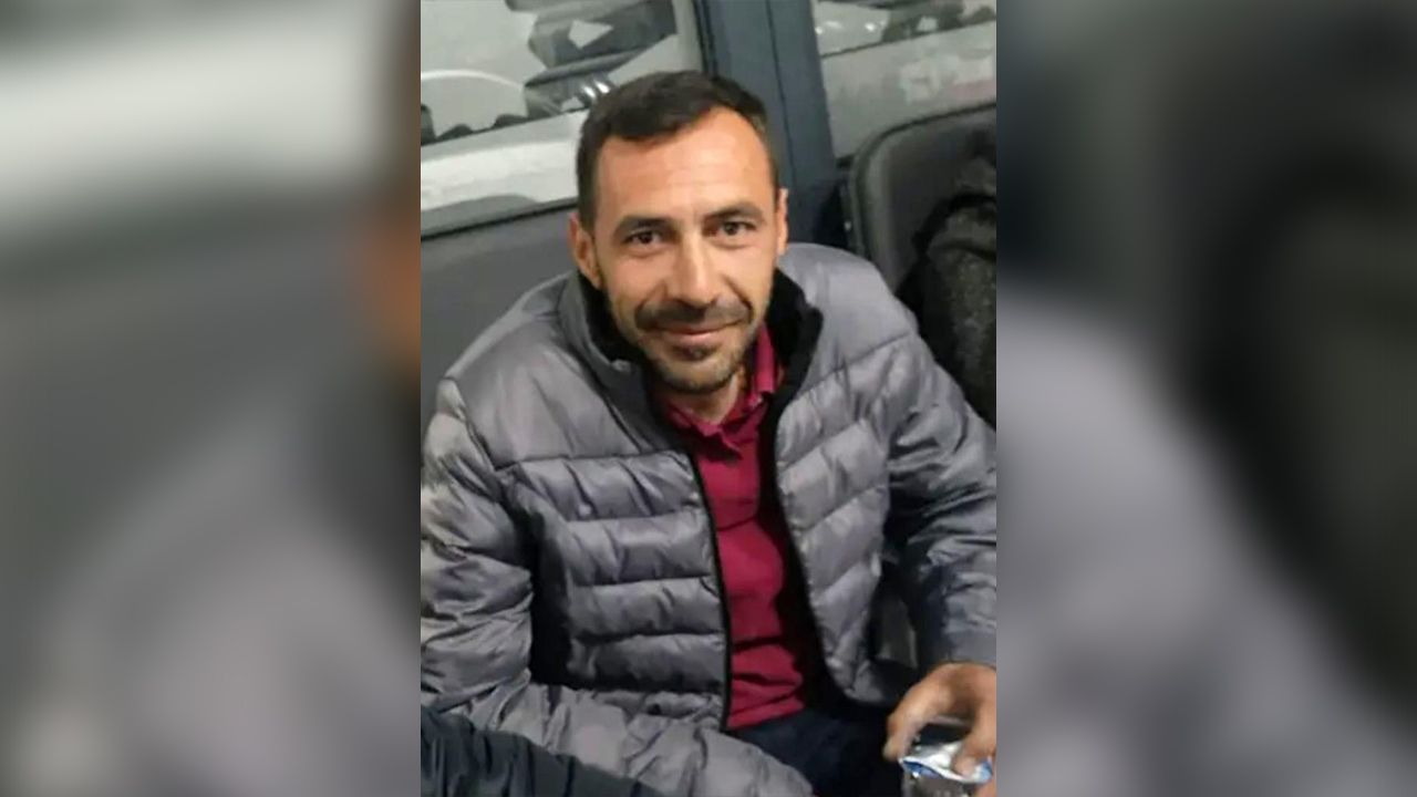Baba ve Oğlunun Bıçakla Saldırdığı Galerici Öldü