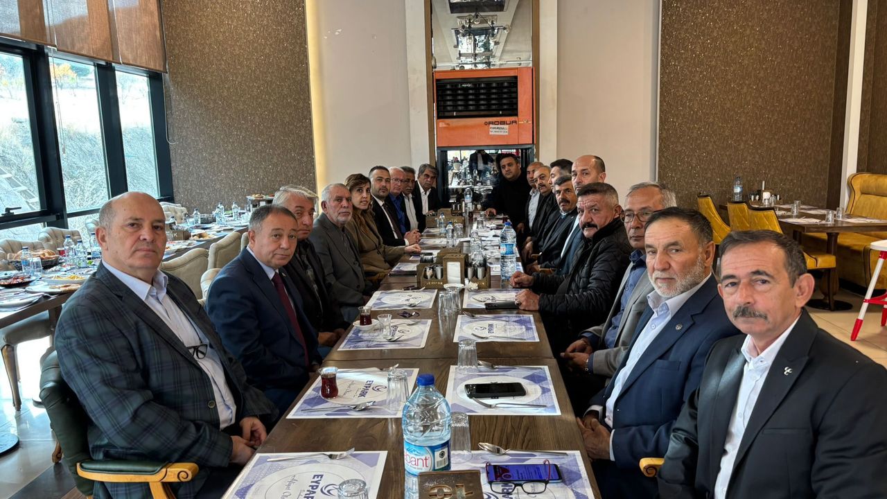 MHP Kırıkkale İl Teşkilatı’ndan İstişare Kahvaltısı