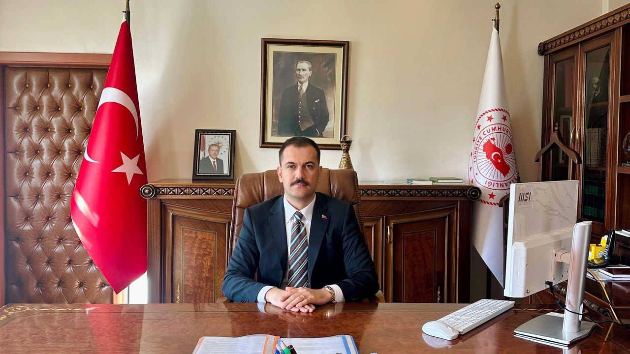 Karakeçili’nin Yeni Kaymakamı Yasin Mert Göreve Başladı