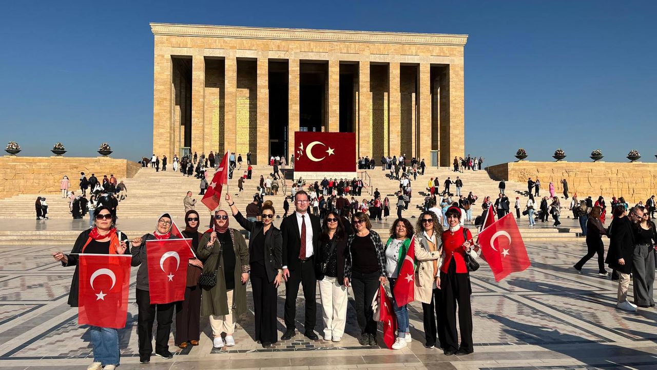 Kasaba Kültür Derneği’nden Ata’ya Anlamlı Ziyaret