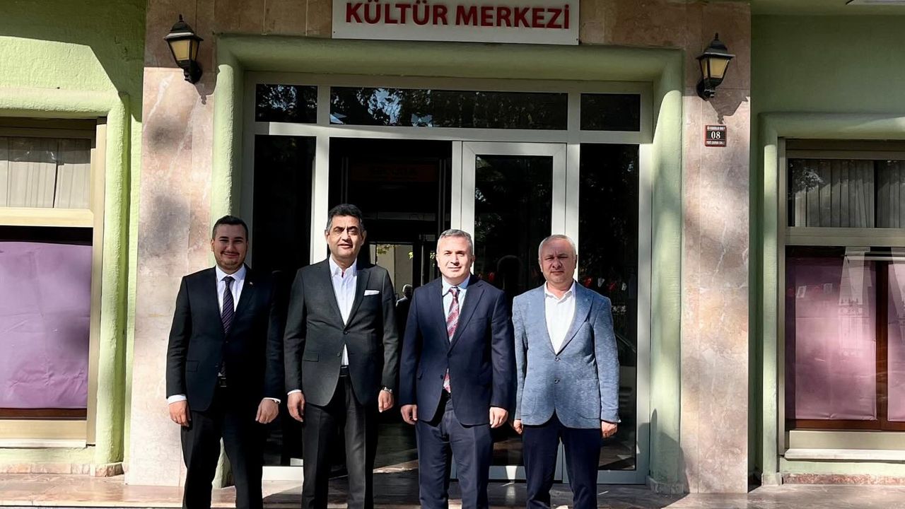 AK Parti’den İl Müdürü Cemal Ergeç’e Ziyaret