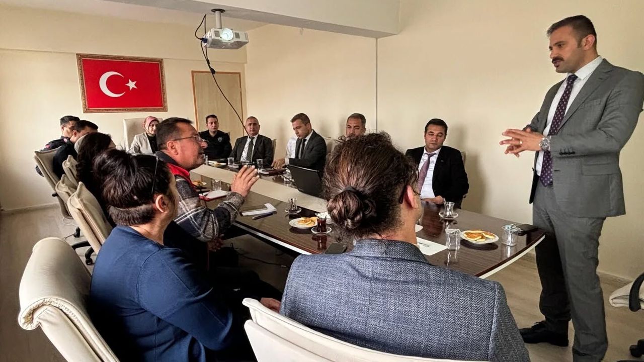 Kamu Düzenlemeleri Üzerine Çelebi'de Önemli Eğitim