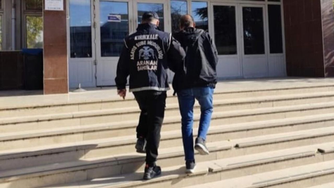 Trafik Güvenliğini Tehlikeye Attı, Yakalandı