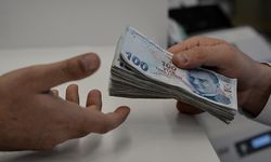 Çalışan emeklilere 5 bin lira düzenlemesi yılbaşından önce yasalaşacak