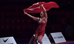 Milli güreşçi Nesrin Baş, Avrupa şampiyonu oldu