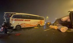 Otobüs  kazasında 1’i ağır 19 kişi yaralandı