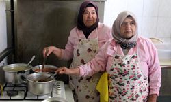 Kadınlar Kurdukları Kooperatifte Yemek Yaparak Kazanç Elde Ediyor