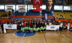 Geleneksel Çocuk Oyunları Şenliği’nde Ödüller Verildi
