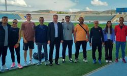 İl Müdürü Güneş, Kırıkkale'nin Atletlerini Ziyaret Etti