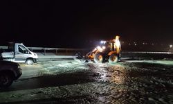 Ankara- Kırıkkale yolu sele teslim oldu