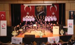 'Türkü Sevdamız' Müzikal Etkinliği Büyük İlgi Gördü