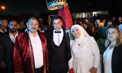 Balışeyh'te Mutlu Gün : Başkan Şen Nikah Kıydı