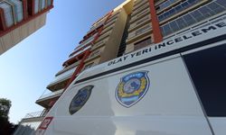 16 Yaşındaki Çocuk  Silahla Oynarken Kendini Vurdu