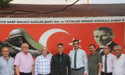 AK Parti'den Şehit Aileleri ve Gaziler Derneği'ni Ziyaret