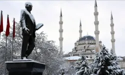 Kırıkkale Beyaza Büründü: Şehirde Kar Manzaraları