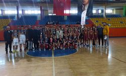 Kırıkkale’de Okul Sporları Basketbol Müsabakaları Sona Erdi