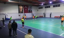 Kırıkkale'de Yurtlar Arası Futsal Turnuvası Başladı