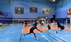 Okul Sporları Badminton Grup Müsabakaları Başladı