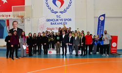 Kırıkkale’de Badminton Küçük Kızlar Müsabakaları Tamamlandı