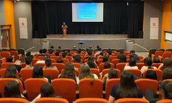 Başaran Koleji’nde Sınav Kaygısı ve Yönetim Semineri Düzenlendi