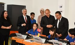 Ortaokul Öğrencilerinden Yaratıcılığı Öne Çıkan Sergi