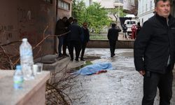 Balkondan Düşen Kadın Feci Şekilde Can Verdi