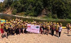 Kale Dağcılık Kulübü İlk Kez Rafting Yaptı: Adrenalin ve Doğa Bir Arada
