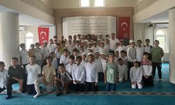 Hafızlık Eğitimi Alan Öğrencilere Anlamlı Ziyaret ve Hediyeler