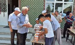 Bahşılı Yeşil Camii’nde Muharrem Ayı’na Özel Aşure İkramı