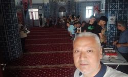 Kur’an Kursu Öğrencilerine Tatlı İkram