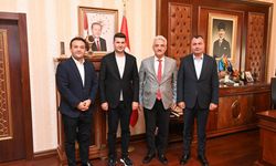Ülkü Ocakları Genel Başkanı’ndan Vali Makas’a Ziyaret