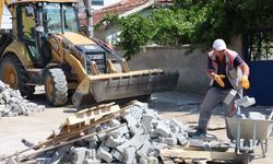 Kırıkkale’de Bordür ve Kilit Parke Onarımı Sürüyor