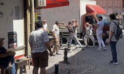 Sopalı Yumruklu Yol Kapatma Kavgası Kamerada