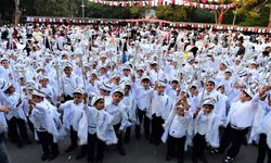 Kırıkkale’de 100 Çocuğa Sünnet Şöleni ve Fidan Dikimi