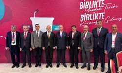 CHP Yönetimi ve Başkanlar Genel Merkez’de Buluştu