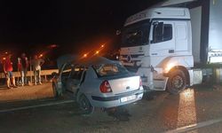 Kırıkkale'de Tır ile Otomobil Çarpıştı: 6 Yaralı