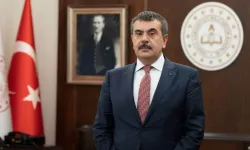 Tekin: "Okul Üniforması Velilerin Yükünü Azaltacak"