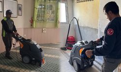 İbadethanelerde Temizlik Çalışmaları Aralıksız Devam Ediyor