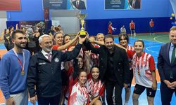 Kamu Spor Oyunlarında Şampiyon Başaran Koleji