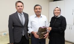 Beyaz Baston Günü’nde Duygusal Buluşma