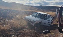 Kırıkkale'de Otomobil Şarampole Devrildi: 2 Yaralı