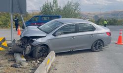 Kırıkkale'de İki Otomobil Çarpıştı: 2 Yaralı