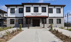 Atatürk Gençlik Merkezi Öğrencilerin Yanında