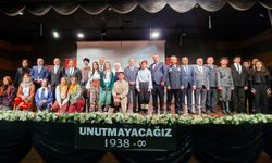 Öğrencilerden Anlamlı 10 Kasım Gösterisi