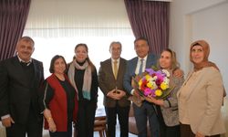 Rahmi Güney’den Emekli Öğretmene Anlamlı Ziyaret