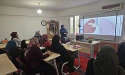 Sağlık Ekipleri Kanser Farkındalığını Artırıyor