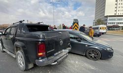 Pikap Kamyonetle Otomobil Çarpıştı: 1 Yaralı