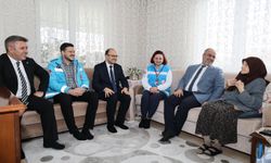 Polat: “Büyüklerimiz Baş Tacımızdır”